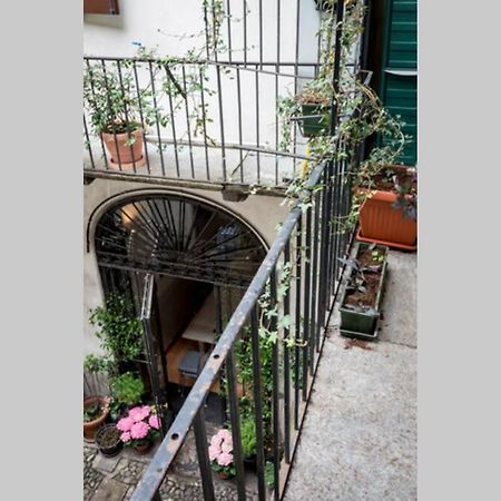 Loft In Pieno Centro Storico Apartment Como Bagian luar foto