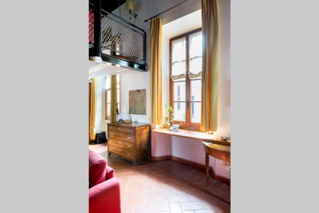 Loft In Pieno Centro Storico Apartment Como Bagian luar foto